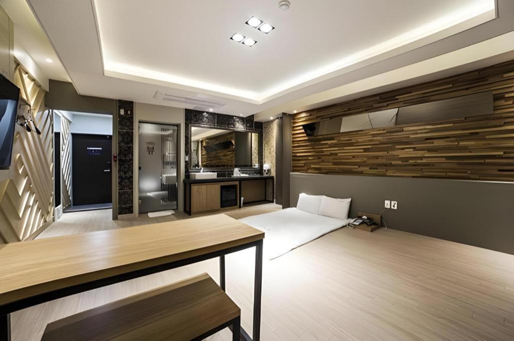 Pohang Hotel View ภายนอก รูปภาพ
