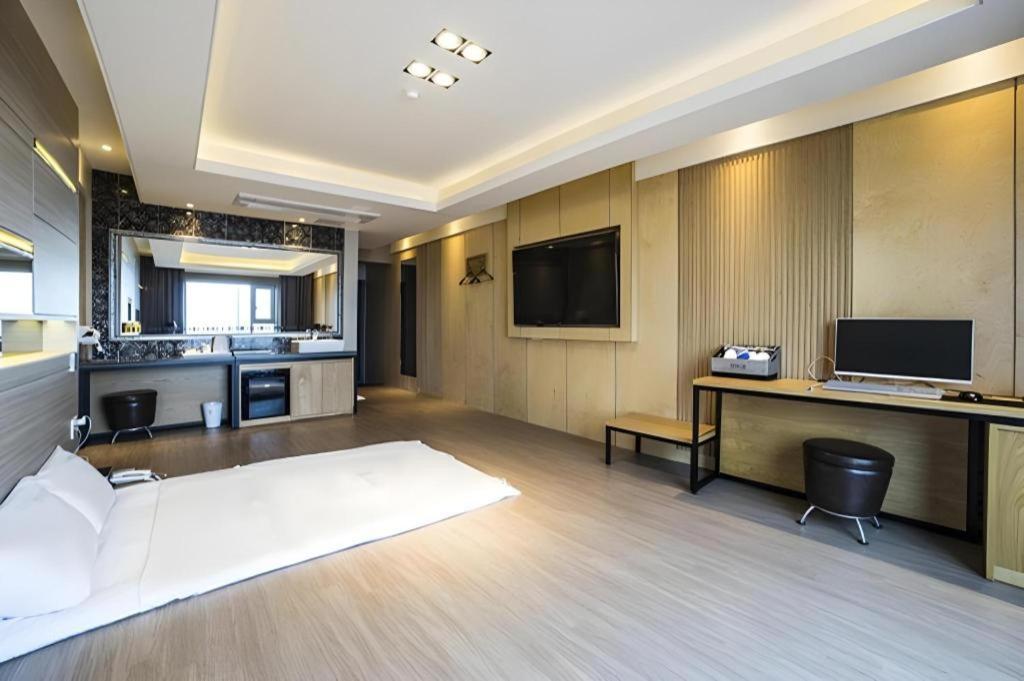 Pohang Hotel View ภายนอก รูปภาพ